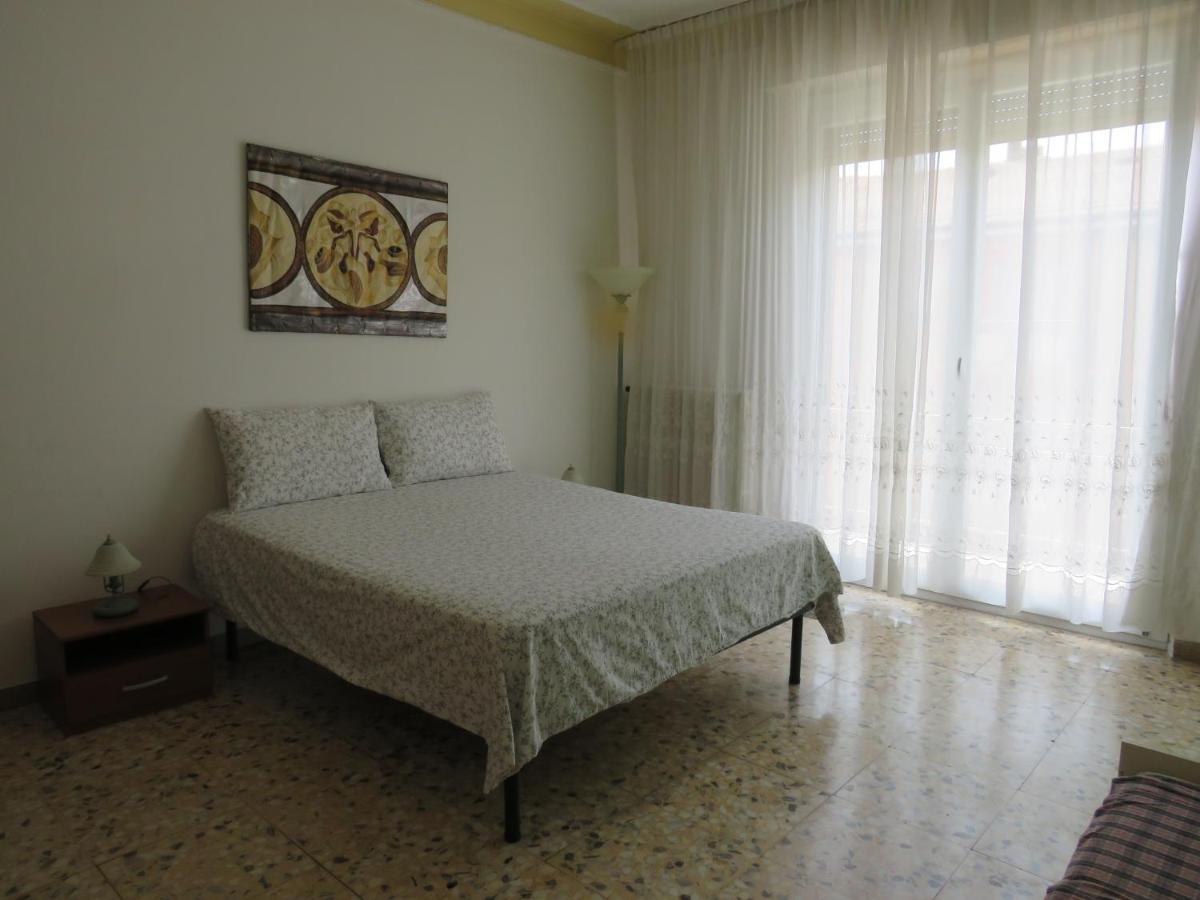 La Baia Di Lori Apartment Pesaro Luaran gambar
