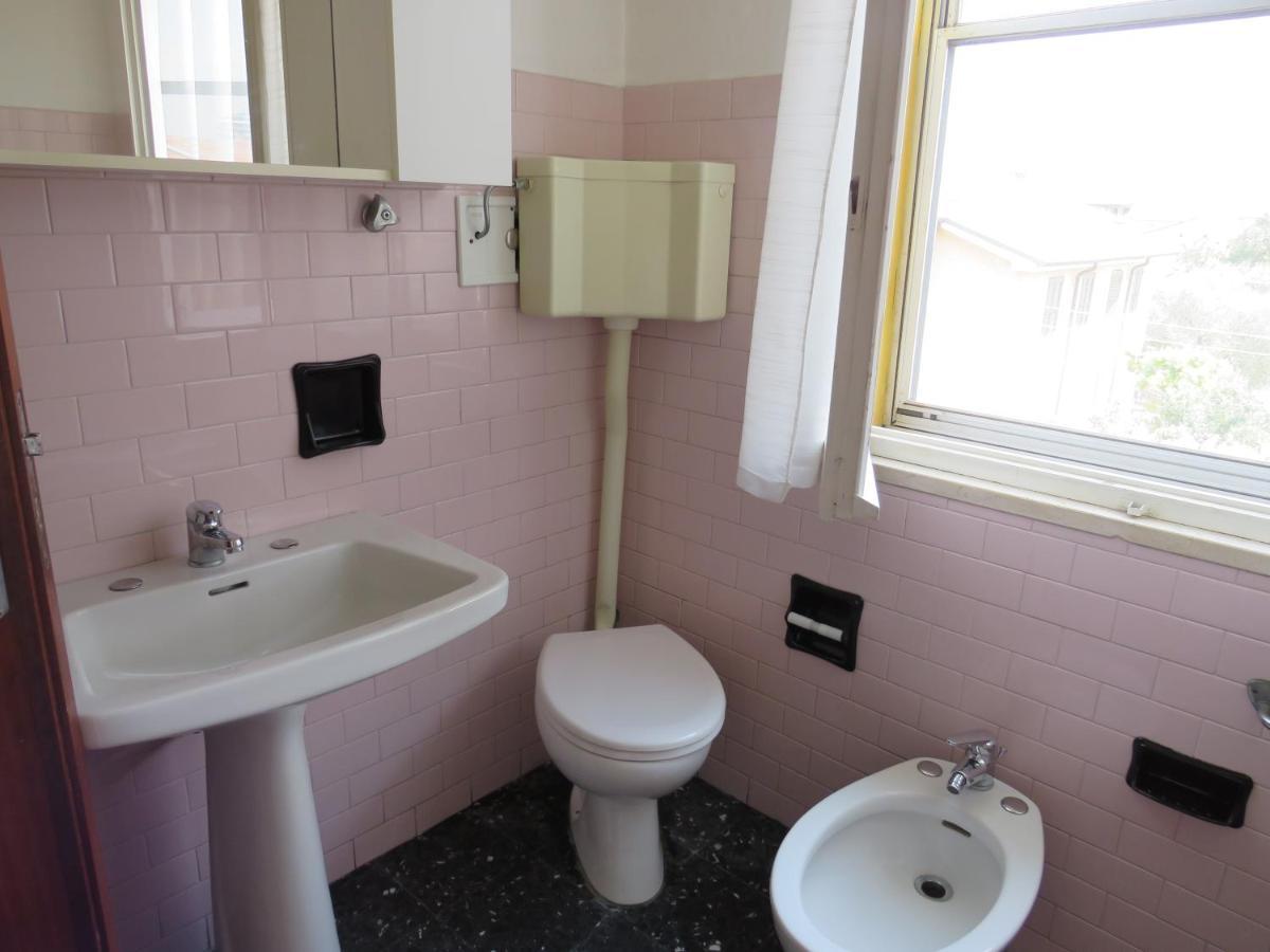 La Baia Di Lori Apartment Pesaro Luaran gambar